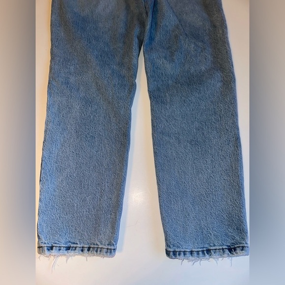 Good American Women’s Straight Leg Size 4 / 27 High Rise Frayed Hem Distressed - Picture 8 of 9